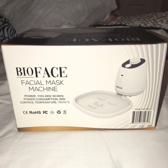 White Facial Mask Machine - Picture 2 of 2